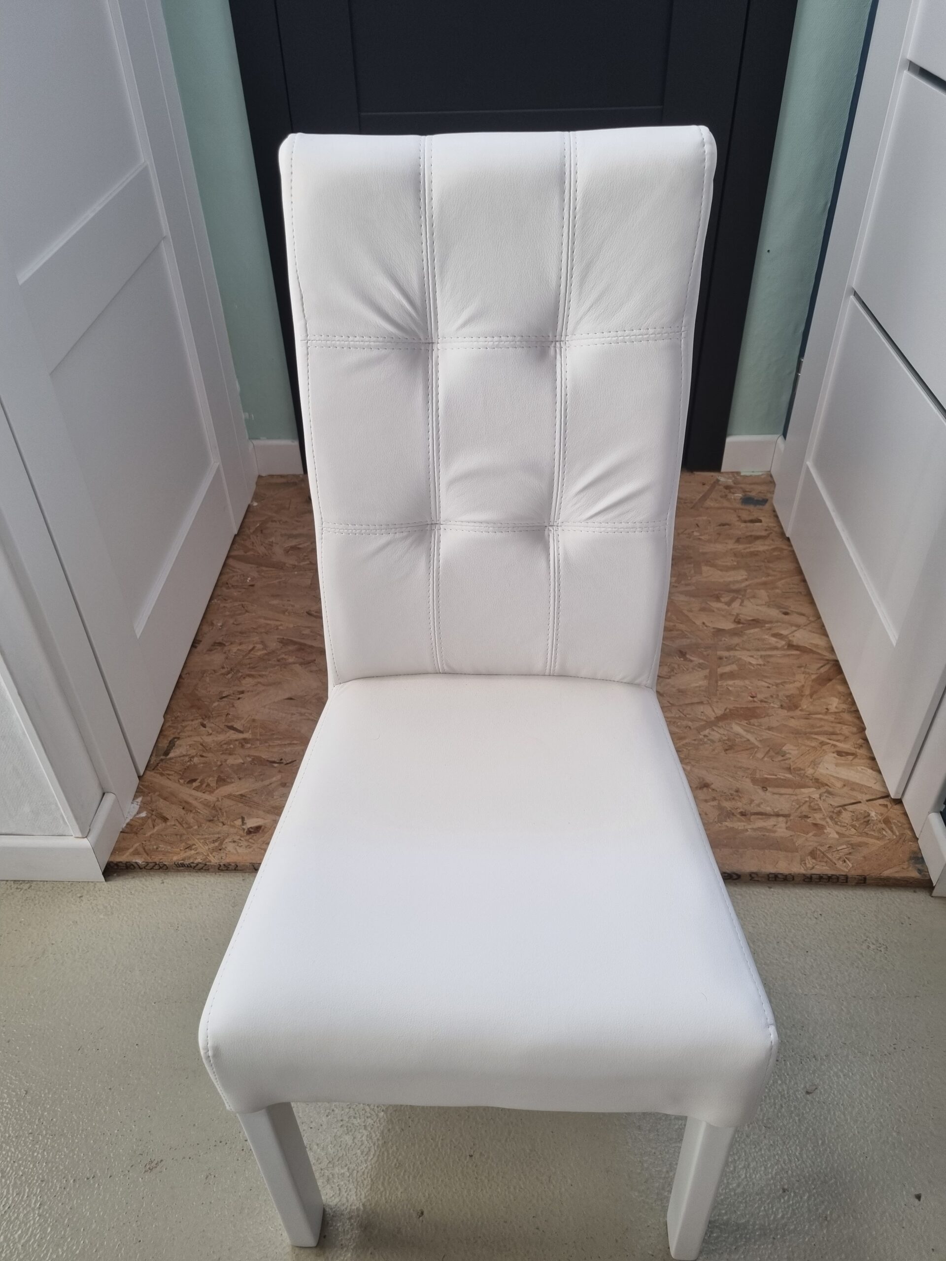 SCAUN  LID 210 TAPITAT PIELE ECOLOGICA