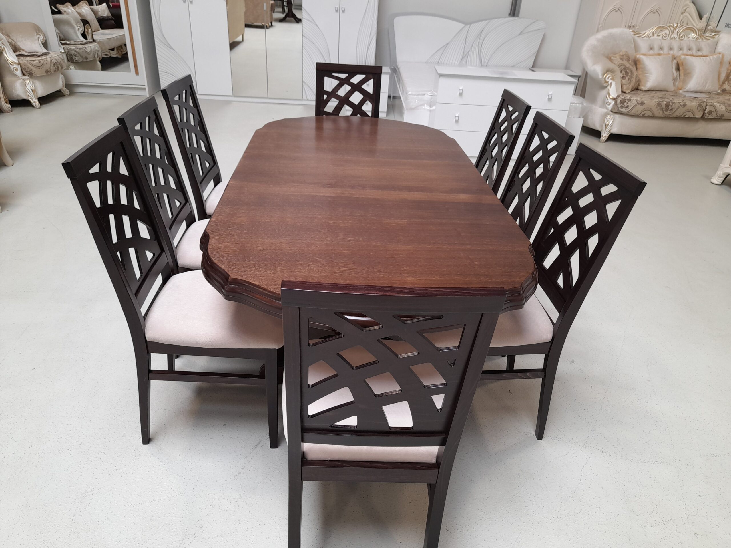 SET MARCO 56 MASA 160/195 CM + 8 SCAUNE SET MARCO 56 MASA 160/195 CM + 8 SCAUNE